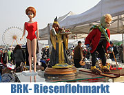 am 22.04.2017 auf der Theresienwiese. der BRK Riesenflohmarkt (Foto: Martin Schmitz)